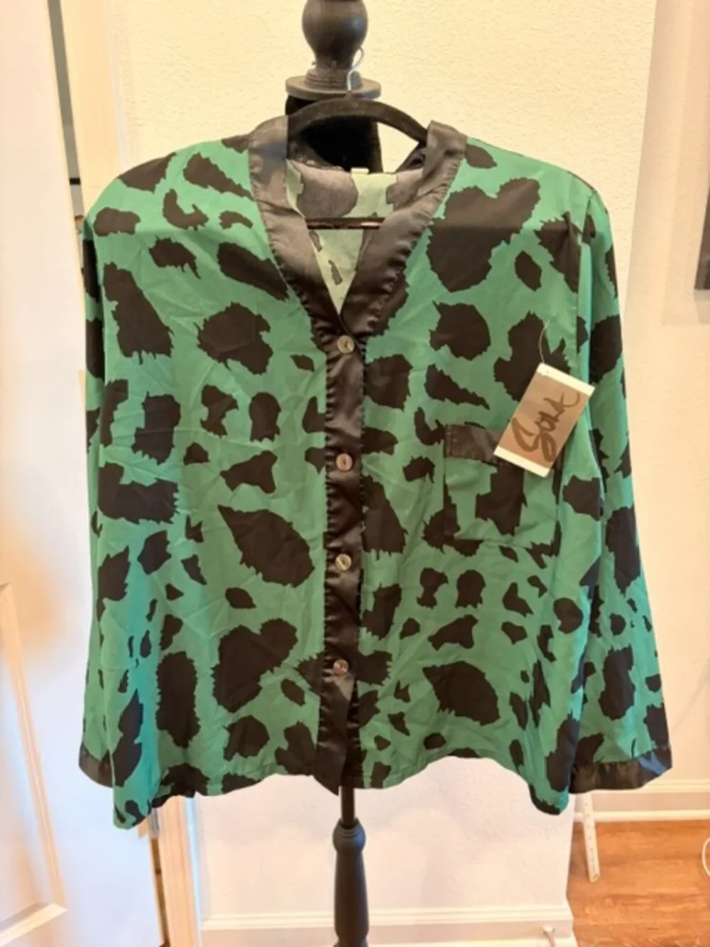 Women's XL dark green and black leopard print pajama set